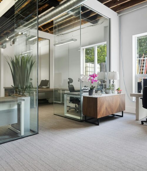 How Office Space Design Impacts Productivity: What to Look for When Renting
